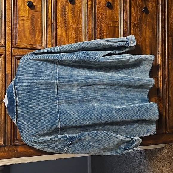 ZENANA Nwots womens Sz Medium Teal Blue Mineral Washed Corduroy Shacket!! - Picture 5 of 8